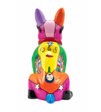 Figura de ceramica pintada de colores con forma de perro