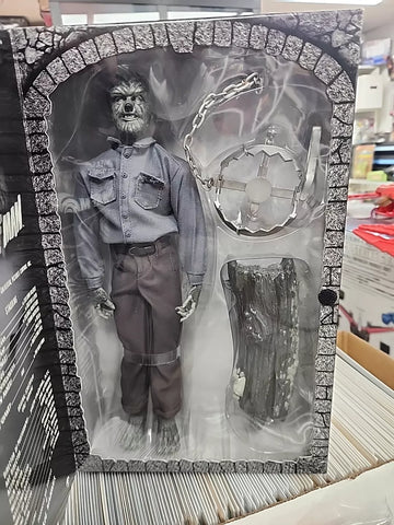 Figura de colección de 12 pulgadas de The Wolf Man Sideshow, edición Silver Screen