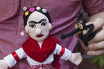 Muñeca de Frida Kahlo